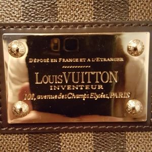 Louis Vuitton Purse
